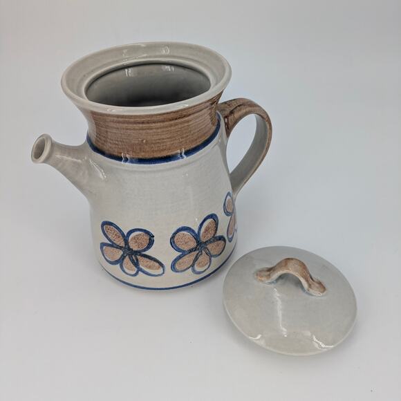 Metlox Bandero Coffee Pot Lidded Ceramic Pottery Kettle 1970s Flower Pattern - Picture 7 of 9